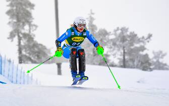 epa09593148 Lara Della Mea of Italy in action during the first round of the Women's Slalom race at the FIS Alpine Skiing World Cup in Levi, Finland, 20 November 2021.  EPA/KIMMO BRANDT