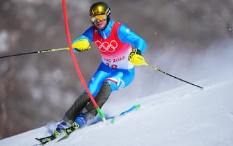 16 February 2022, China, Yanqing: Olympics, Alpine Skiing, Slalom, Men, 1st run at the National Alpine Ski Center, Giuliano Razzoli of Italy in action. Photo: Michael Kappeler/dpa