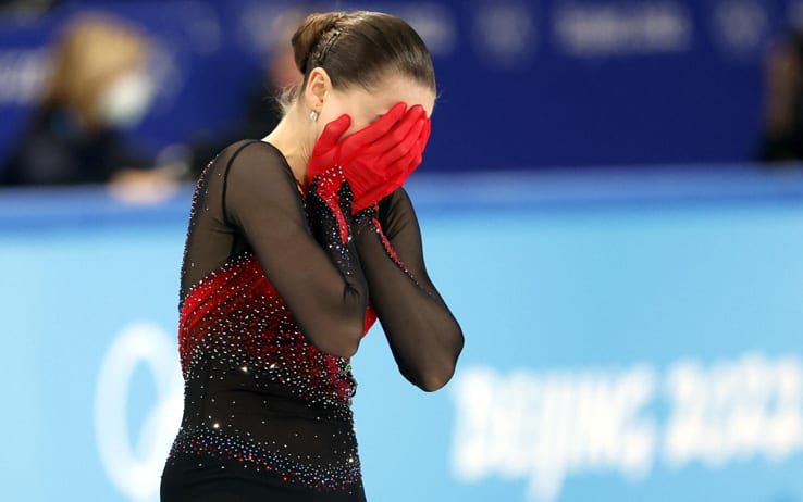epa09766548 Kamila Valieva of Russian Olympic Committee cries after the Women's Free Skating of the Figure Skating events at the Beijing 2022 Olympic Games, Beijing, China, 17 February 2022.  EPA/HOW HWEE YOUNG