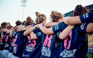 Rugby, Azzurre per prevenzione dei tumori al seno