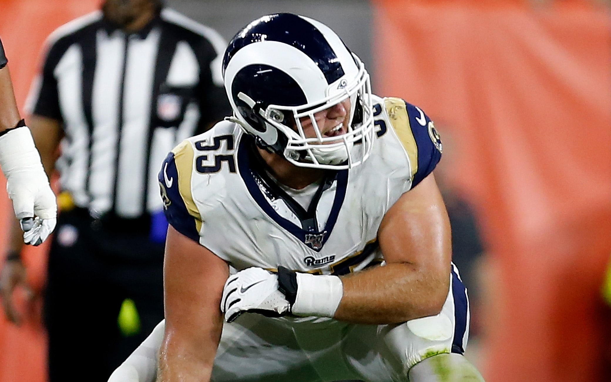 NFL, primo giocatore positivo al coronavirus: è Brian Allen dei Rams ...