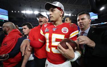Mahomes-Chiefs, accordo record: 450 mln in 10 anni
