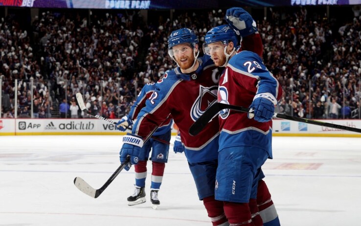 Gabriel Landeskog e Nathan MacKinnon Gabriel Landeskog e Nathan MacKinnon
