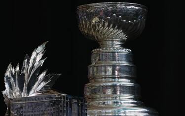 NHL, il fascino della Stanley Cup