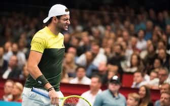1178221889 Matteo Berrettini of Italy reacts during the ATP Tour Tennis Open semi-final match against Dominic Thiem of Austria (unseen) in Vienna, Austria on October 26, 2019. (Photo by Michael GRUBER / various sources / AFP) / Austria OUT (Photo by MICHAEL GRUBER/EXPA/AFP via Getty Images)