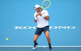 1199574781 MELBOURNE, AUSTRALIA - JANUARY 15: Matteo Berrettini of Italy plays a forehand in his Men s Singles match against Marc Polmans of Australia during day two of the 2020 Kooyong Classic at Kooyong on January 15, 2020 in Melbourne, Australia. (Photo by Mike Owen/Getty Images)