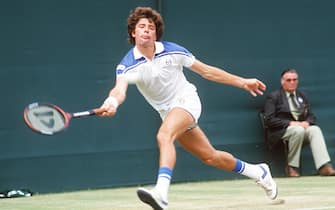 JUN 1984:  A PICTURE SHOWING JIMMY ARIAS OF THE UNITED STATES IN ACTION DURING THE WIMBLEDON TENNIS CHAMPIONSHIPS. Mandatory Credit: Adrian Murrell/ALLSPORT