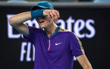 Sinner, il cuore non basta con Shapovalov