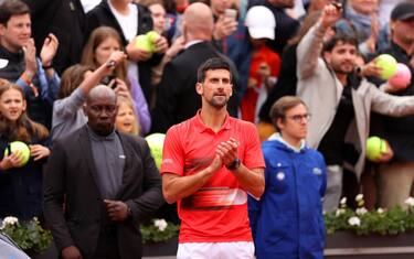 Roland Garros, Djokovic ai quarti: ora Nadal?