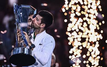 Djokovic batte Ruud, 6° titolo alle ATP Finals