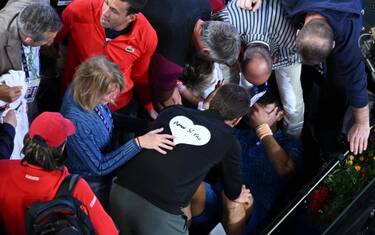 Djokovic vince e scoppia in lacrime. VIDEO