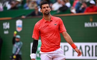 Djokovic: "Gomito in condizioni non ideali"