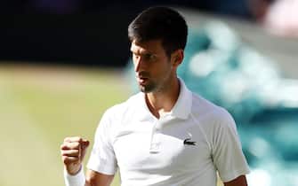 epa06076672 Novak Djokovic of Serbia scores against Ernests Gulbis of Latvia in their third round match during the Wimbledon Championships at the All England Lawn Tennis Club, in London, Britain, 08 July 2017.  EPA/NIC BOTHMA EDITORIAL USE ONLY/NO COMMERCIAL SALES