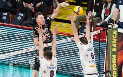 Volley, impresa Milano: Perugia fuori ai playoff