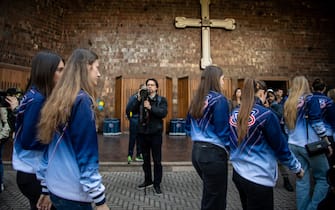 Foto Claudio Furlan/LaPresse
18 - 04 - 2023 Milano , Italia - Cronaca - Cerimonia funebre della pallavolista Julia Ituma presso la Parrocchia San Filippo Neri

Photo Claudio Furlan/LaPresse
18 - 04 - 2023 Milan , Italy - News - Funeral ceremony of volleyball player Julia Ituma at San Filippo Neri Parish