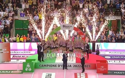 Conegliano campione d'Italia, Milano ko in 4 set
