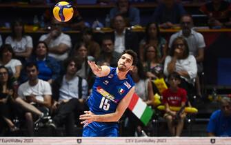 Foto Massimo Paolone/LaPresse 28 Agosto 2023 - Bologna, Italia - sport, pallavolo - Belgio vs Italia - CEV Campionato europeo di pallavolo maschile 2023 - Unipol Arena. Nella foto: Daniele Lavia (Ita) in azione 

August 28, 2023 Bologna, Italy - sport, volley - Belgium vs Italy - CEV EuroVolley 2023 Men - Unipol Arena. In the pic: Daniele Lavia (Ita) in action