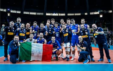 L'Italia torna in campo: alle 22 sfida al Qatar