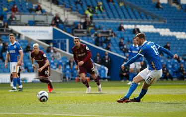 Brighton-Leeds 2-0