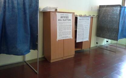 Comunali: 5 ballottaggi Marche, alle 12 affluenza 14,75%