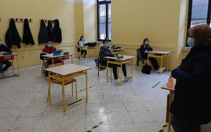 Scuola:in Puglia da oggi superiori in aula,ma presenze a 25%