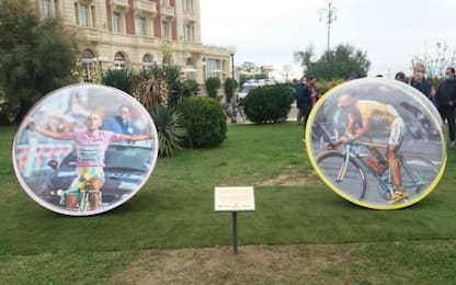 Biglia dedicata a Pantani sfregiata da vandali a Cesenatico