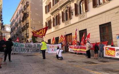 Scioperi: a Cagliari corteo contro guerra ed esercitazioni