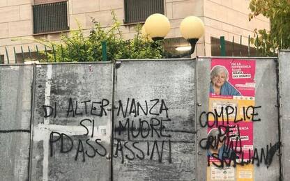 Elezioni: scritte anarchiche in cartelloni a Cagliari