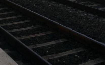 Auto travolta da treno, muore 46enne in Molise
