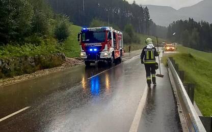 Maltempo in Alto Adige, gran lavoro dei vigili del fuoco
