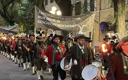 Gli Schützen ricordano la marcia su Bolzano di 100 anni fa