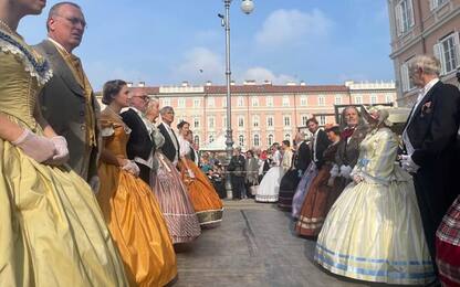 Balli e abiti d'epoca, a Trieste è di nuovo l'Ottocento