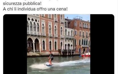 Venezia: sci d'acqua 'a motore' in Canal Grande, video è virale