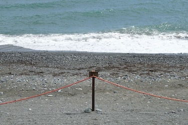 COGOLETO, ITALY - JUNE 10: A general view of the beach on June 10, 2020 in Cogoleto, Italy. The beaches in Liguria are reopened but still remain almost empty. The whole country is returning to normality after more than two months of a nationwide lockdown meant to curb the spread of Covid-19. (Photo by Vittorio Zunino Celotto/Getty Images)