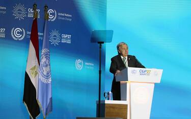 epa10292118 UN Secretary General Antonio Guterres  speaks during the inauguration of United Nations Conference on Climate Change Conference (COP27), in Sharm El-Sheikh, in Egypt, 07 November 2022. The 2022 United Nations Climate Change Conference (COP27), running from 06 till 18 November in Sharm El-Sheikh, is expected to host one of the largest number of participants in the annual global climate conference of over 40,000 estimated attendees including heads of states and governments, civil society, media and other relevant stakeholders. The events will include Climate Implementation Summit, thematic days, flagship initiatives, and Green Zone activities engaging with climate and other global challenges.  EPA/KHALED ELFIQI