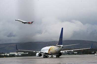 Inquinamento da jet privati, 572 mila voli in Europa nel 2022 