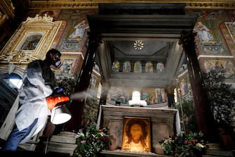 Sanification of the Basilica of Santa Maria in Trastevere during the Phase Two of coronavirus lockdown in Rome, Italy, 11 May 2020. ANSA/RICCARDO ANTIMIANI