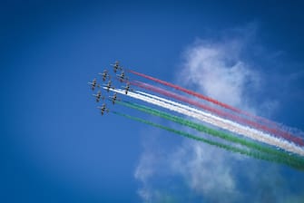 Italian Air Forces aerobatic demonstration team, the Frecce Tricolori, as they fly over the cathedral in Milan, Italy, 25 May 2020. From today the Frecce Tricolori will draw it every day in the Italian sky, flying over all the regions. It will be a big hug to the Italians which will close in Rome on June 2nd for the Republic Day. ANSA/CORNER