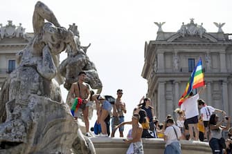 Un momento della parata del Gay Pride, Roma. 8 giugno 2019. 
ANSA/MASSIMO PERCOSSI