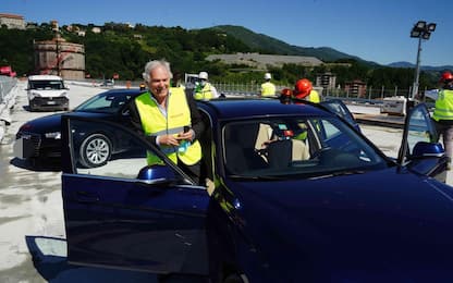 Genova, la prima auto sul nuovo ponte: a bordo ad di Webuild. VIDEO
