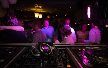 Fase 3 discoteche, date e regole per la riapertura. FOTO