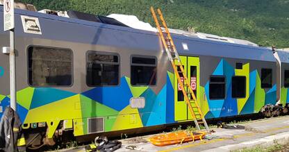 Trentino, ventenne muore facendo parkour sul tetto di un treno