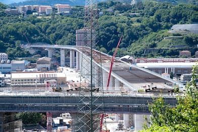Ponte Genova, la Consulta: "Legittimo escludere Aspi"