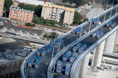 Comincia il collaudo del nuovo Ponte di Genova. FOTO