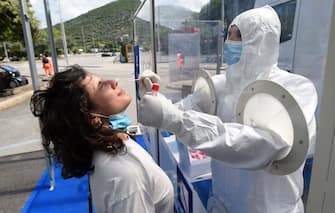 SALERNO, ITALY - JUNE 09: To preserve students' health, teachers are getting tested for Covid-19 on June 09, 2020 in Salerno, Italy. The whole country is returning to normality after more than two months of a nationwide lockdown meant to curb the spread of Covid-19. (Photo by Francesco Pecoraro/Getty Images)