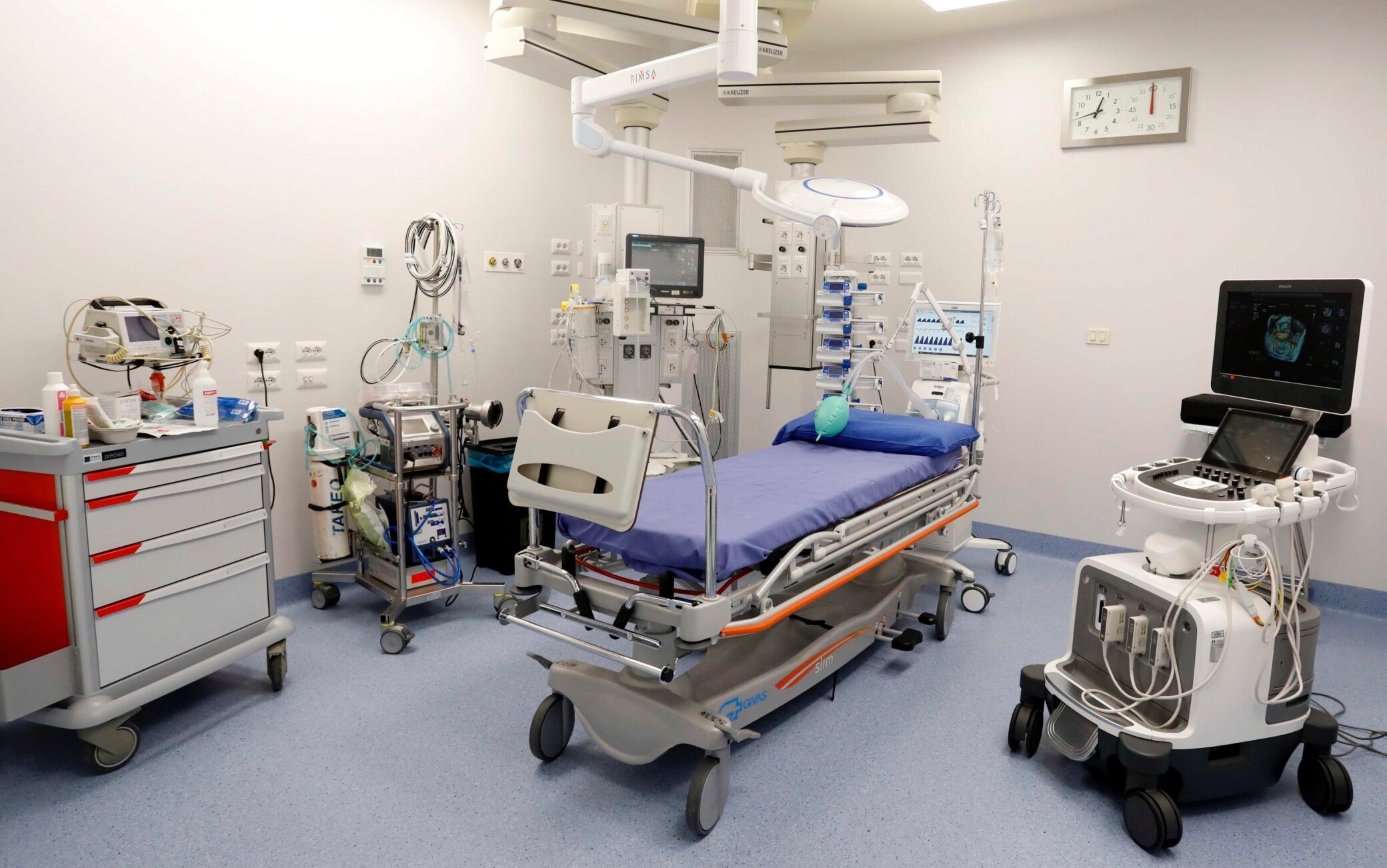 Inaugurazione nuova terapia intensiva ospedale Sacco La nuova Terapia Intensiva all'Ospedale Sacco durante l'emergenza Coronavirus a Milano, 29 maggio 2020.ANSA/Mourad Balti Touati