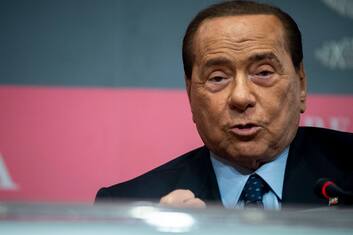 Ruby ter, slitta processo a Roma per problemi di salute di Berlusconi
