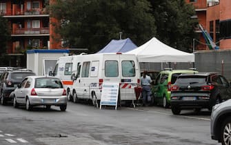 Motorists wait in line for their swab samples to be taken for COVID-19 testing by health workers at the drive-in of the 'Casa della Salute' of the ASL Roma 1 health facilities in the Labaro district, Rome, Italy, 7 October 2020. ANSA/GIUSEPPE LAMI