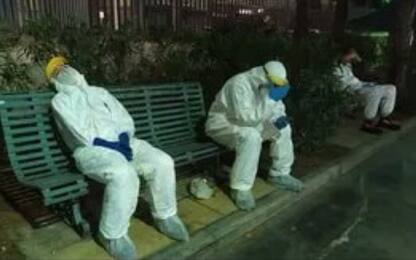 Coronavirus Cagliari, infermieri e medici stremati. LA FOTO