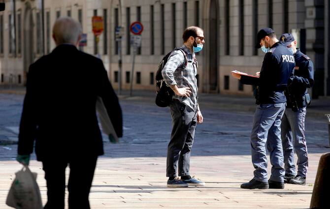 Dpcm Covid Cosa Succede Dopo La Scadenza Del 15 Gennaio Le Ipotesi Sky Tg24